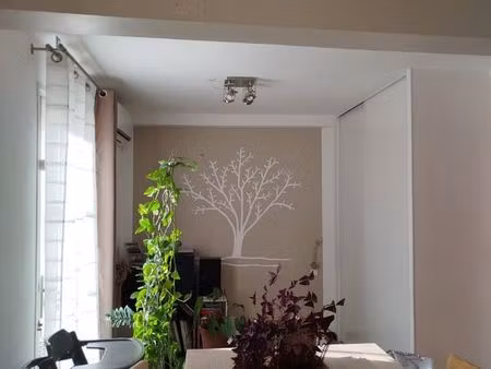 maison 2 faces  quartier calme