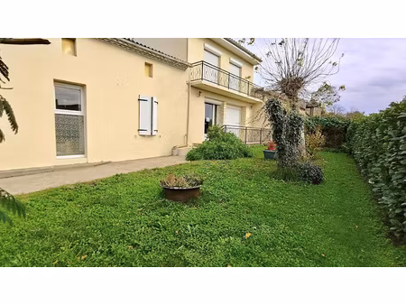 saint-ciers-sur-gironde (33820) ensemble immobilier à fort