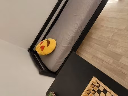 location chambre meublée avec sdb et coin cuisine