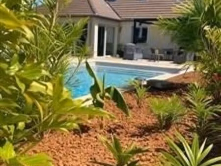 maison 8 pièces 180 m²