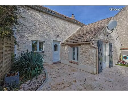 maison 4 pièces 85 m²
