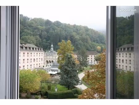 appartement uriage face au parc