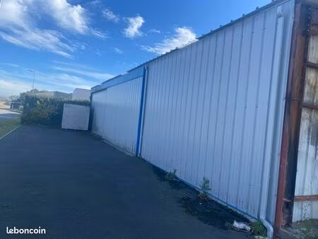 garage local entrepôt isolé 650 m2cholet le puy