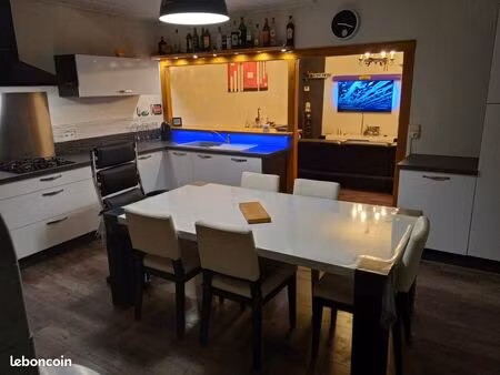 location appartement f3 de 80 m2