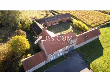 magnifique corps de ferme