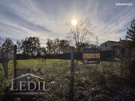 terrain 865 m² agen