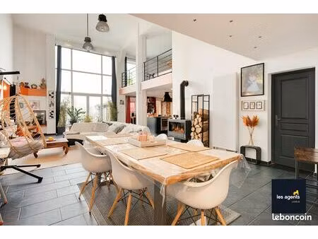 maison de village 7 pièces 315 m²