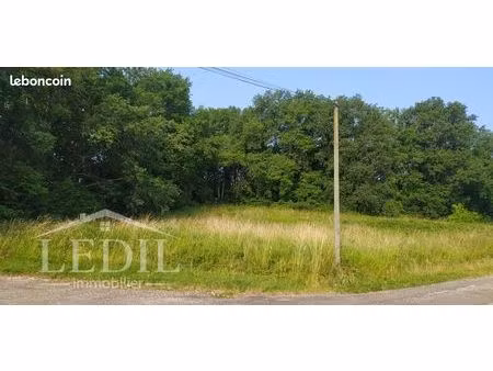 terrain 2 143 m² la croix blanche