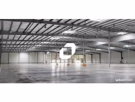 local industriel 23 105 m²