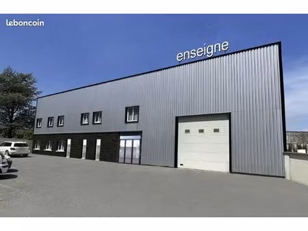 local d'activité 1 280 m²