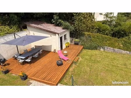 maison 8 pièces 160 m²