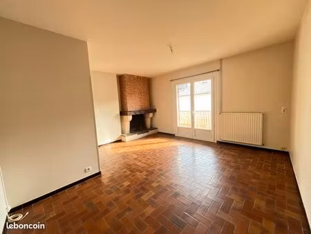 appartement 3 pièces 77 m²