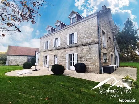 maison 17 pièces 431 m²