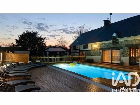 maison 17 pièces 374 m²