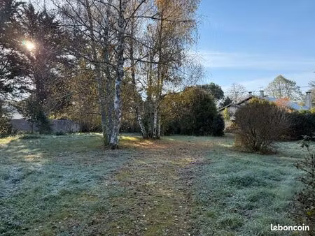 très beau terrain à carignan