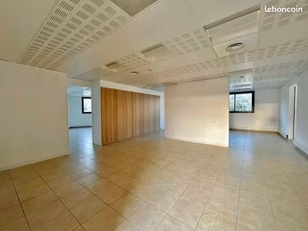 bureaux 72 m² mouans sartoux