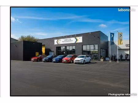 local 655 m² saint lo