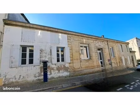 immeuble 235 m² coutras