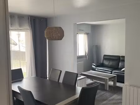 appartement 1 pièce 50 m²