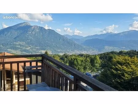 studio avec mezzanine et balcon – vue panoramique – mont-saxonnex