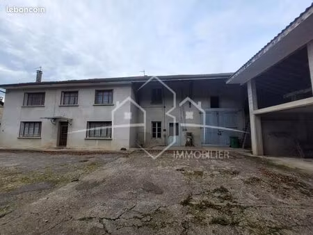 maison 6 pièces 177 m²