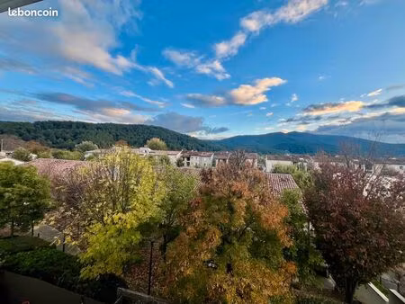 appartement t2 avec terrasse et garage