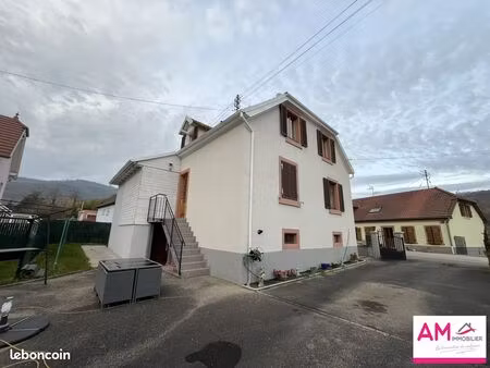 maison 7 pièces 135 m²