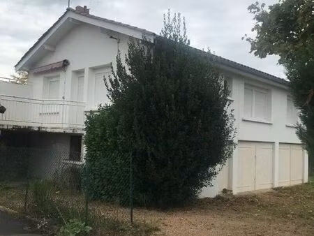 maison 4 pièces 77 m²
