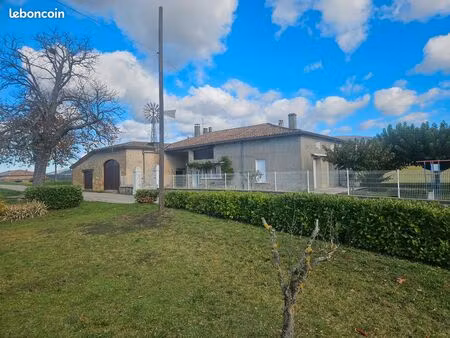 authentique maison en pierre avec dépendance – upie