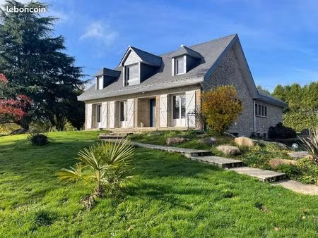 propriété 7 pièces 155 m2