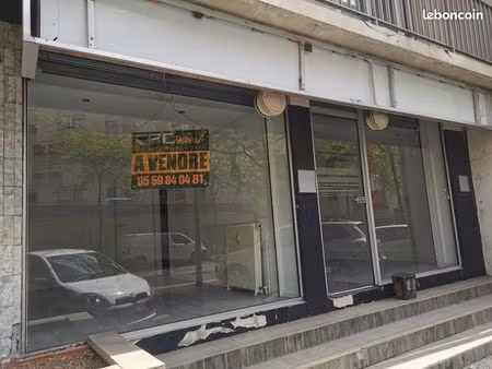 local 88 m² + garage + cave