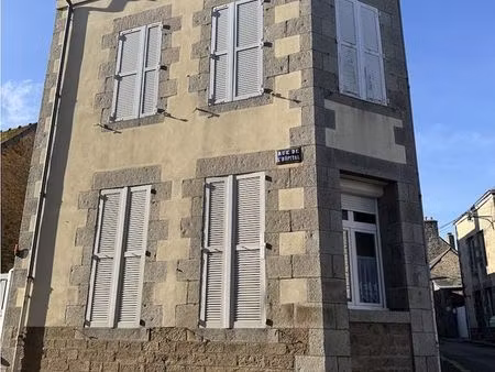 maison 6 pièces 145 m²
