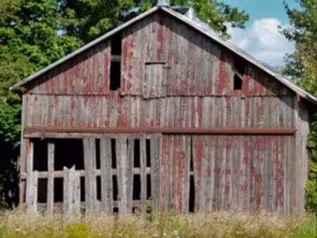 cherche grange /hangar 200