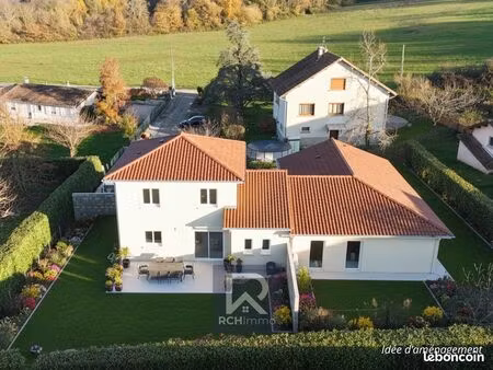 maison 4 pièces 97 m²