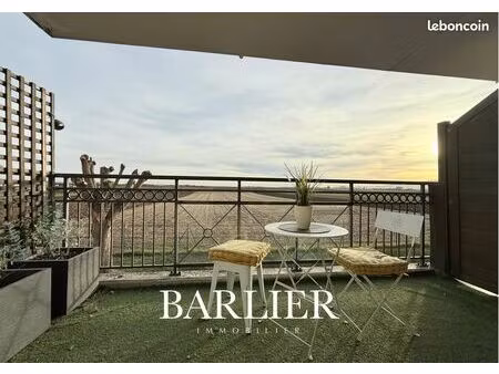 appartement 3 pièces 52 m²