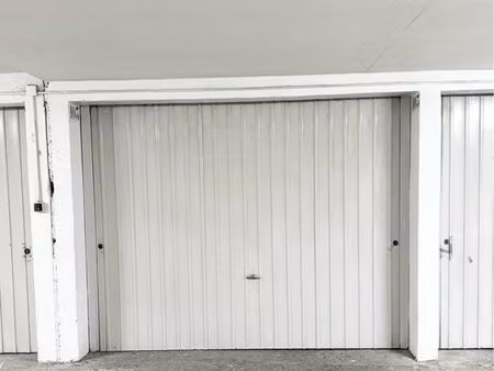 garage fermé annecy le vieux