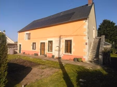 maison indépendante en pierre converteen ardoises