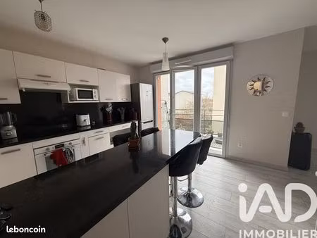 appartement 3 pièces 61 m²