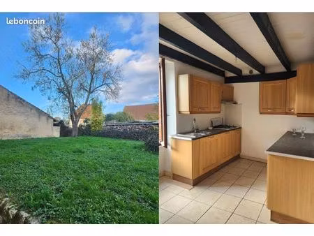 a saisir maison au centre de charroux