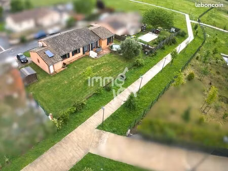 villa 6 pièces 145 m²