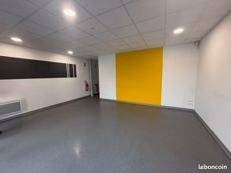 local bureaux 430 m²