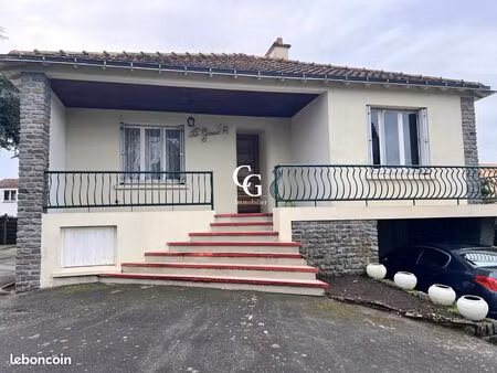 propriété 4 pièces 89 m²