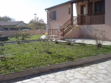 maison . villa individuelle   etat exeptionnel  