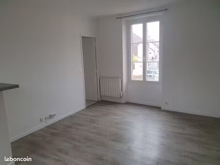 appartement f2 lumineux - cœur de ville - 5 min. gare