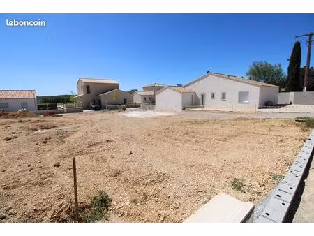 terrain la motte d'aigues