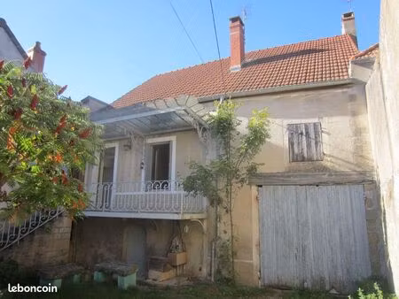 maison 3 pièces 74 m²