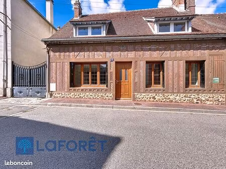 maison de ville 6 pièces 100 m²