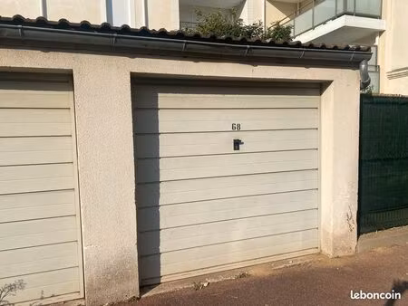 vente garage dammarie les lys - avenue du colonel fabien