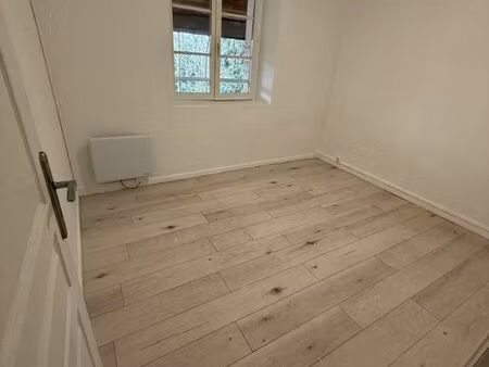 2 pièces 29m2 montataire