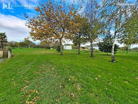 terrain 1 140 m² bain de bretagne